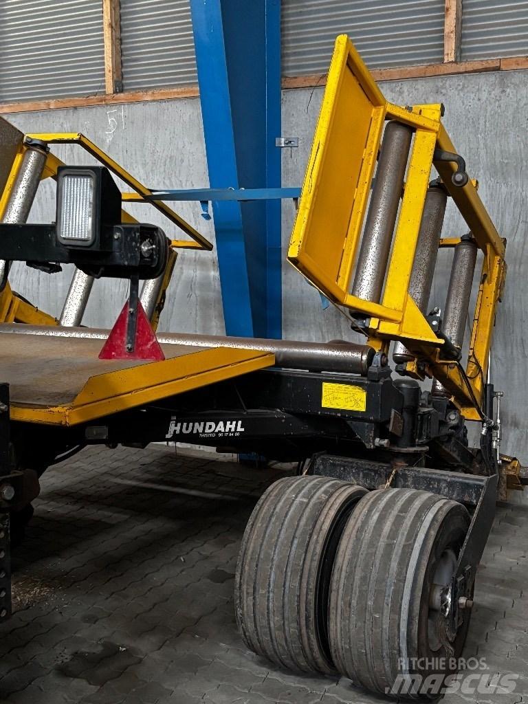 New Holland BB 9090 Балопреси квадратни
