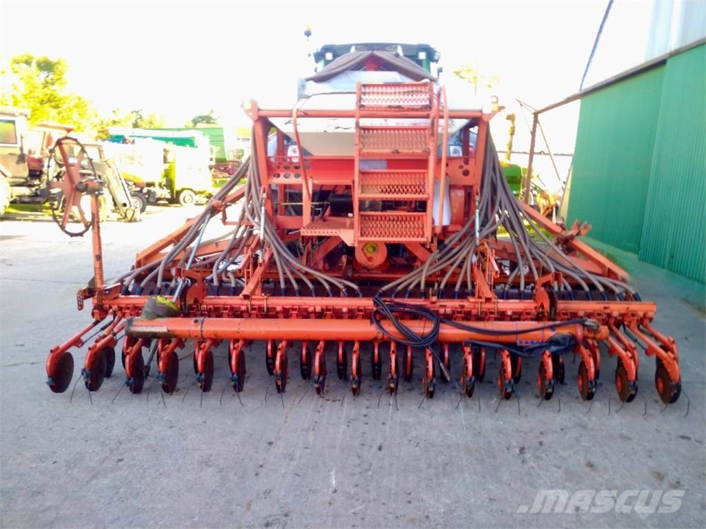 Kuhn Venta TI 450 Комбинирани редосеялки