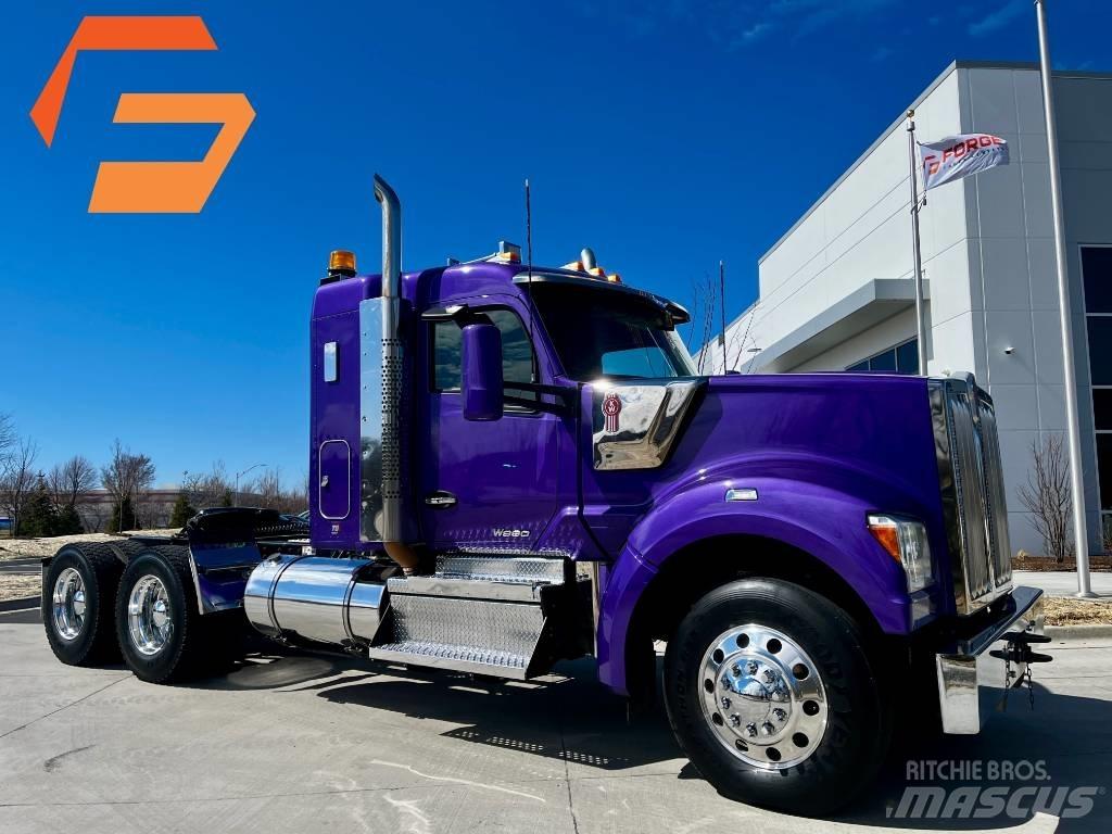 Kenworth W 990 Влекачи