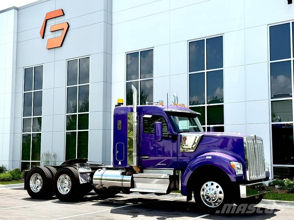 Kenworth W 990 Влекачи