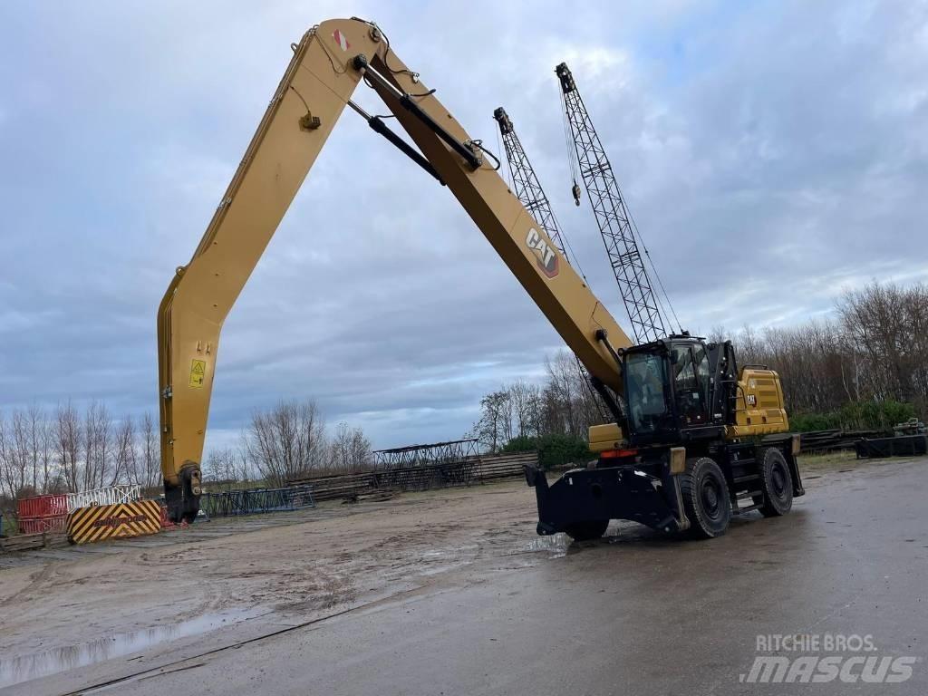 CAT 3040 Оператори на отпадъци/индустрия
