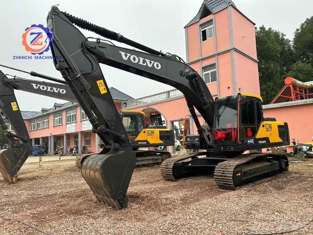 Volvo EC 240 Верижен екскаватор