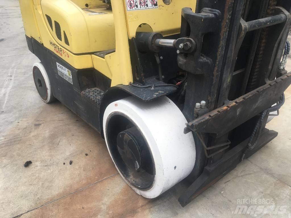Hyster S 155 FT Камиони с АГУ
