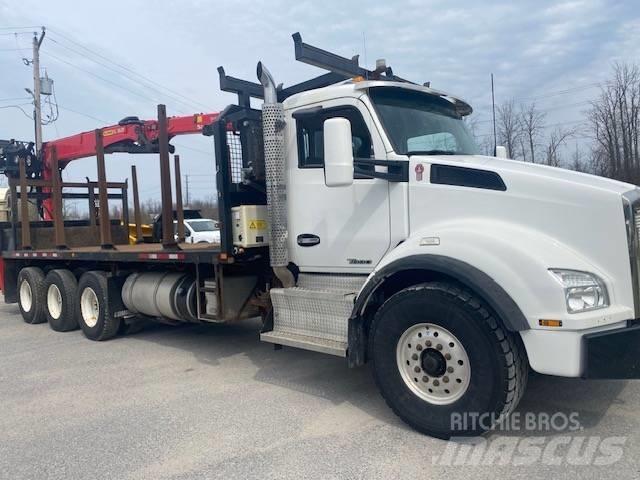 Kenworth T 880 За превоз на дървени трупи
