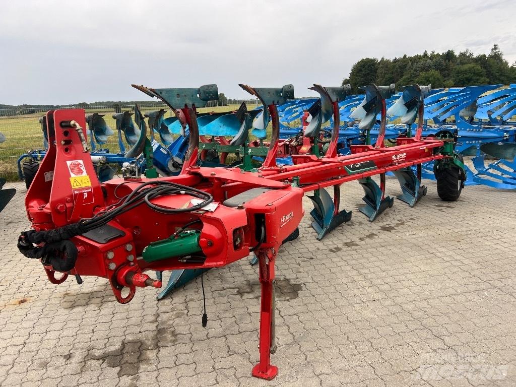 Kverneland 2500S Реверсивни плугове