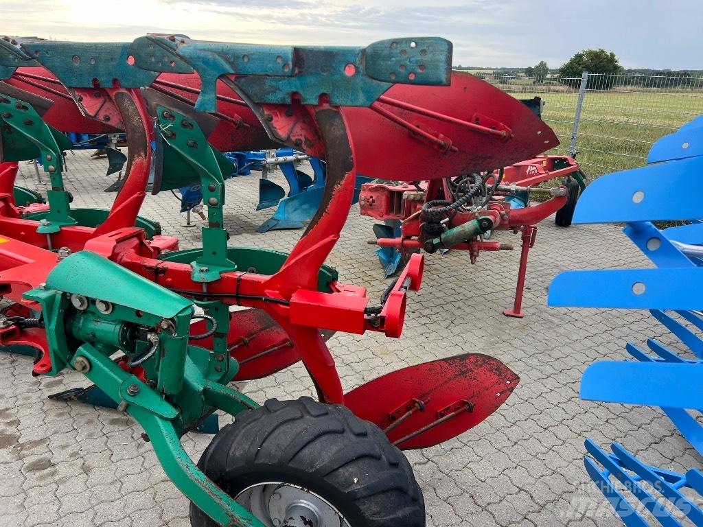 Kverneland 2500S Реверсивни плугове