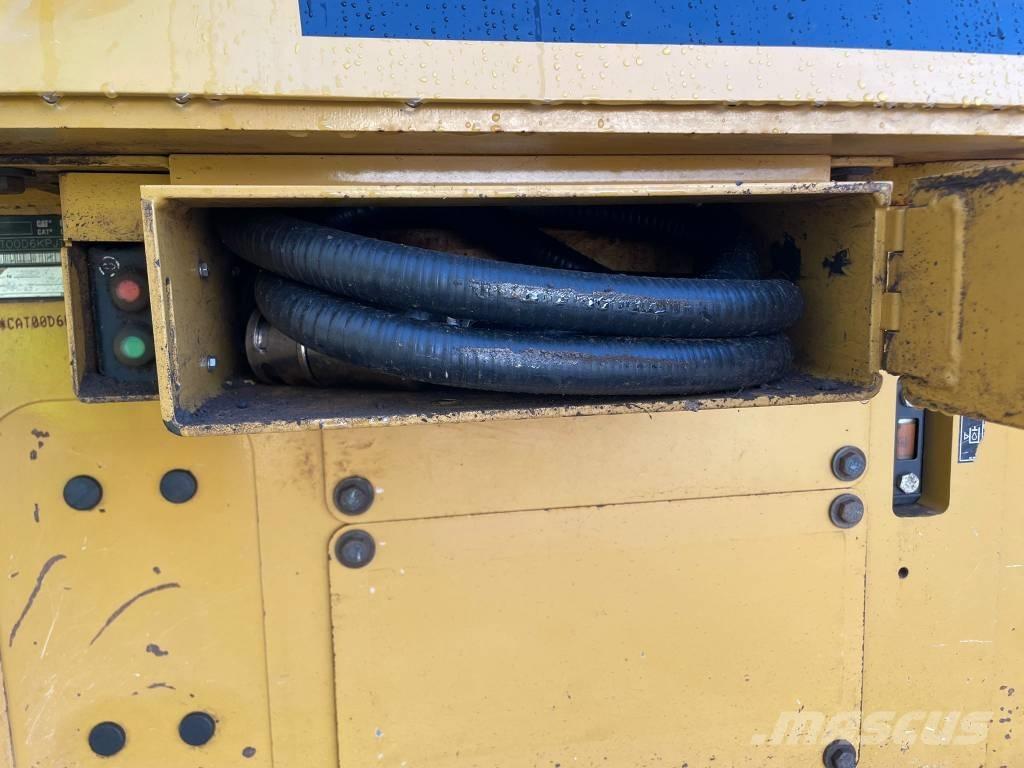 CAT D 6 K 2 LGP Верижни булдозери
