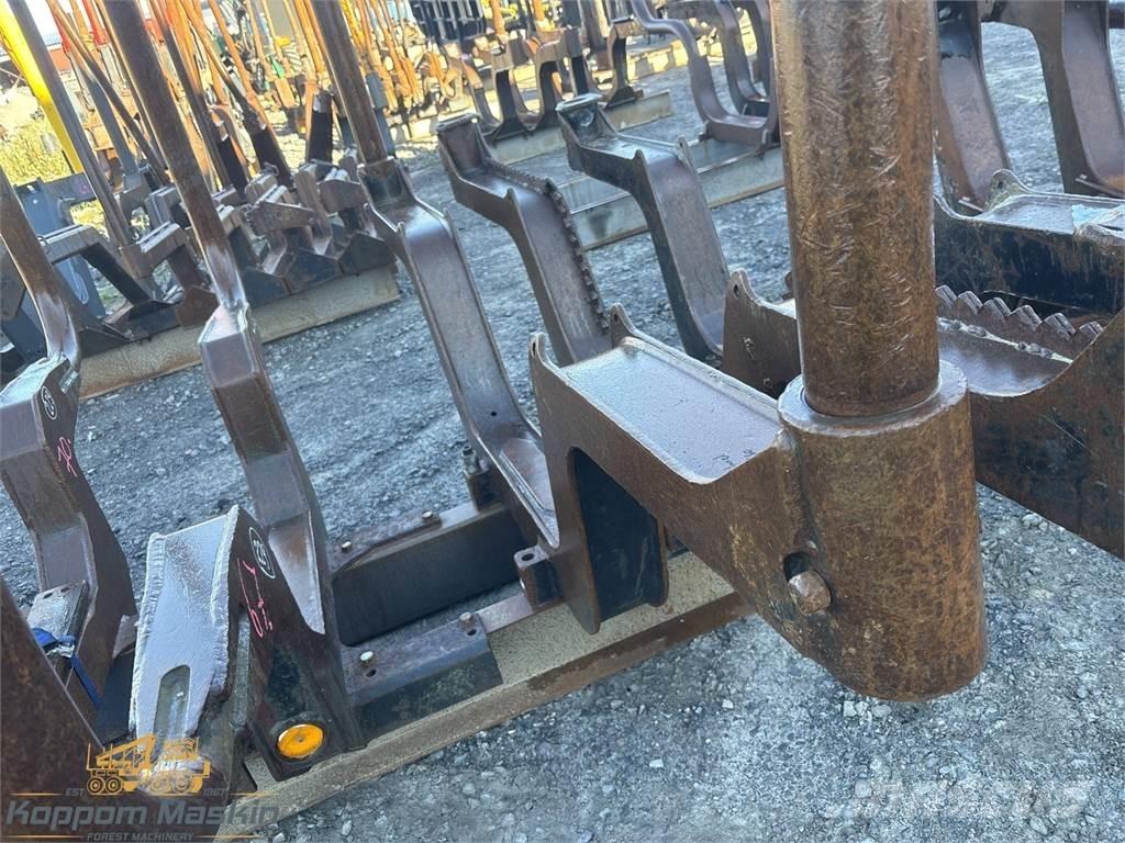 Valmet 860 Други компоненти