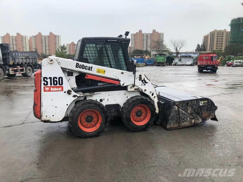 Bobcat S 160 Мини товарачи
