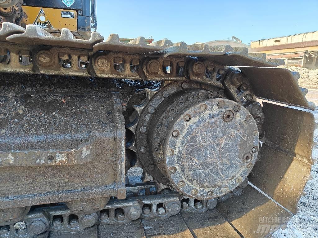 CAT 320F Верижен екскаватор