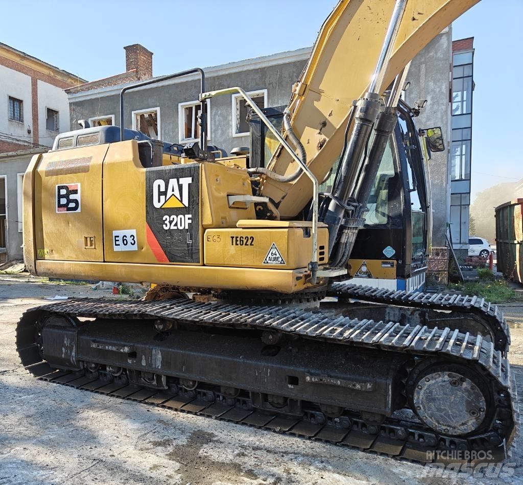 CAT 320F Верижен екскаватор