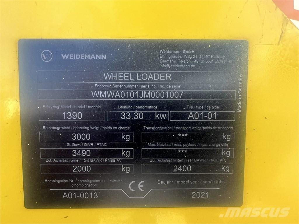 Weidemann 1390 Мини товарачи