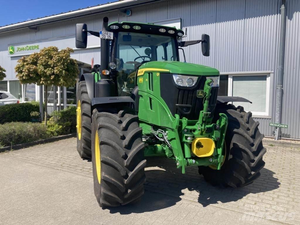 John Deere 6R215 Трактори