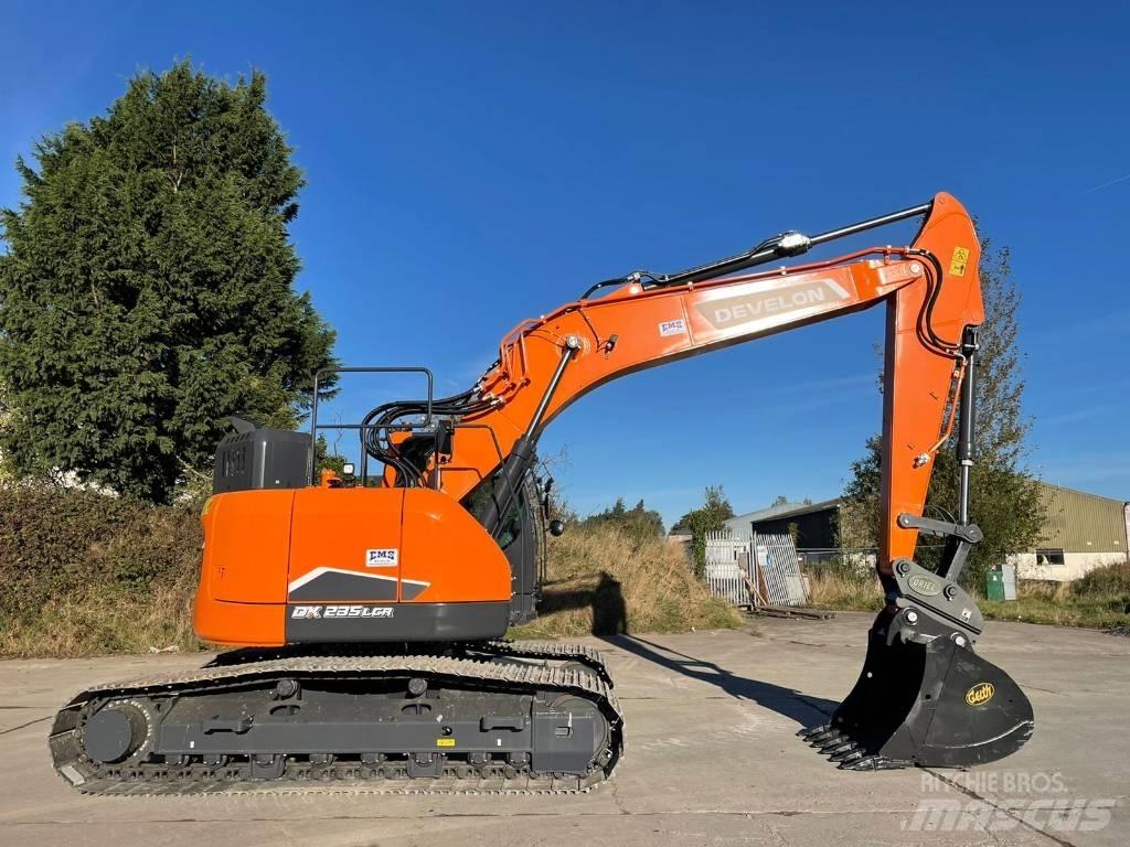 Doosan DX 235 LCR Верижен екскаватор