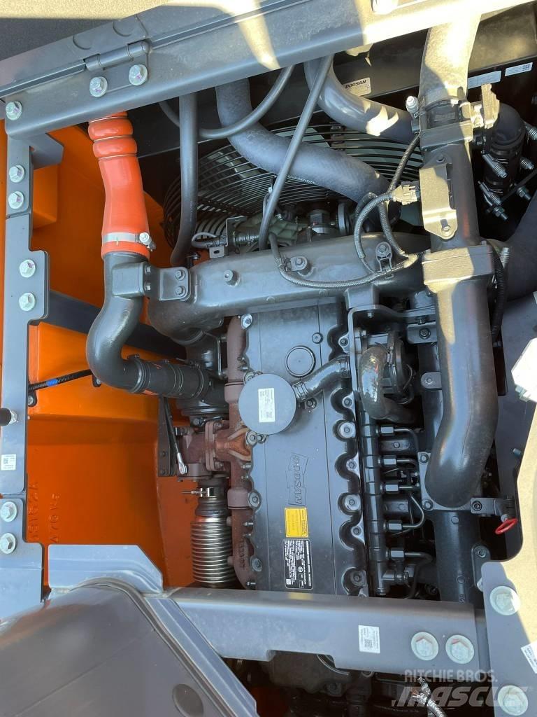 Doosan DX 235 LCR Верижен екскаватор