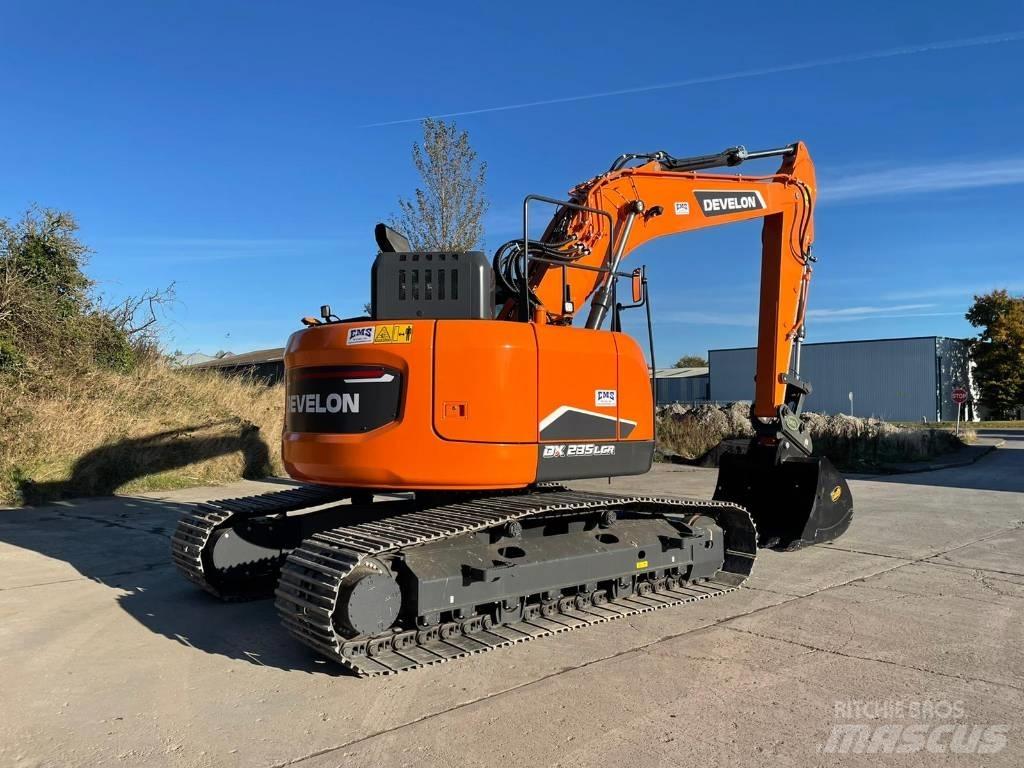 Doosan DX 235 LCR Верижен екскаватор