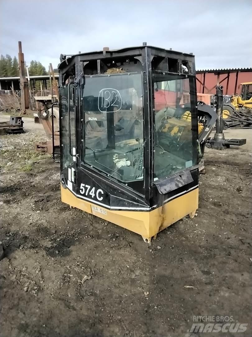 Eco Log 574C Кабина