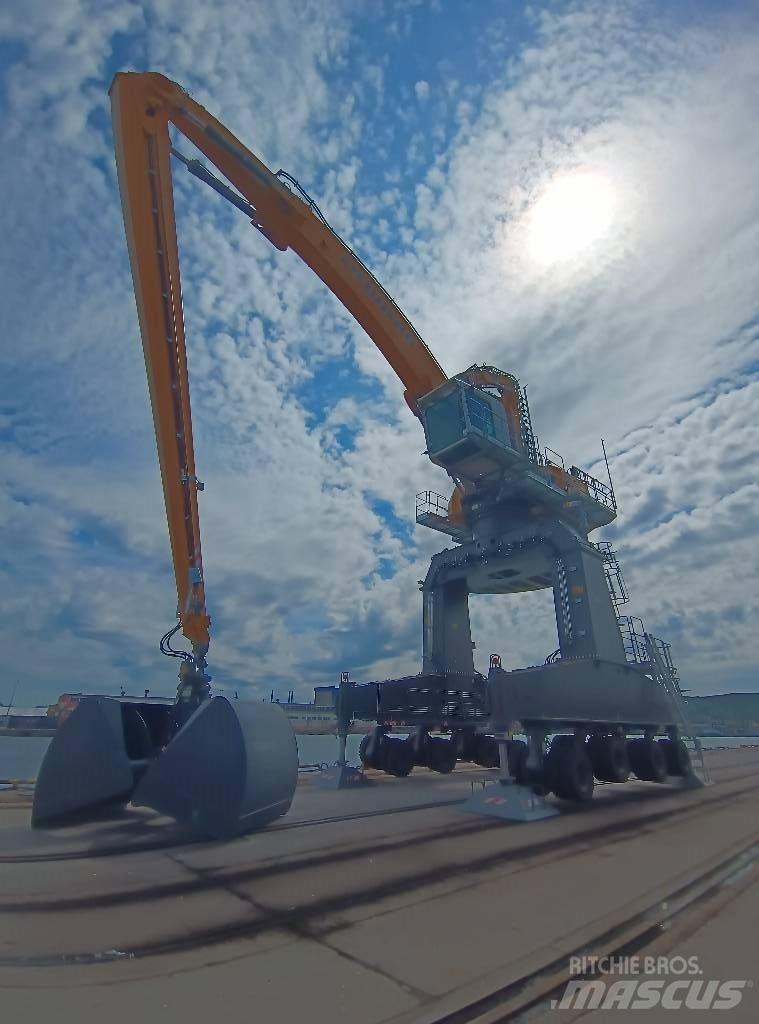 Liebherr LH 150 M Оператори на отпадъци/индустрия
