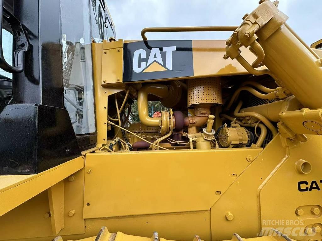 CAT D 7 G Верижни булдозери
