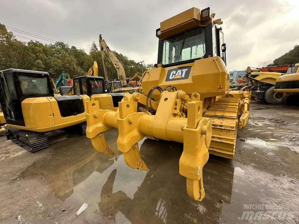 CAT D 7 G Верижни булдозери
