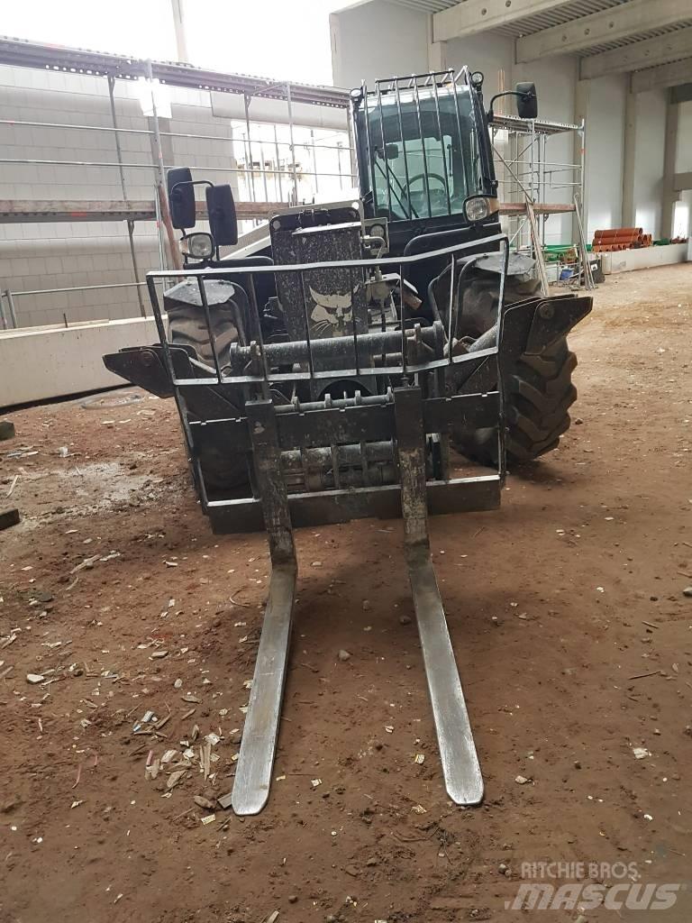 Bobcat T 36120 SL Телескопични товарачи