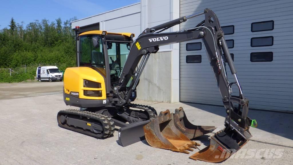 Volvo EC35D Мини екскаватори < 7 т