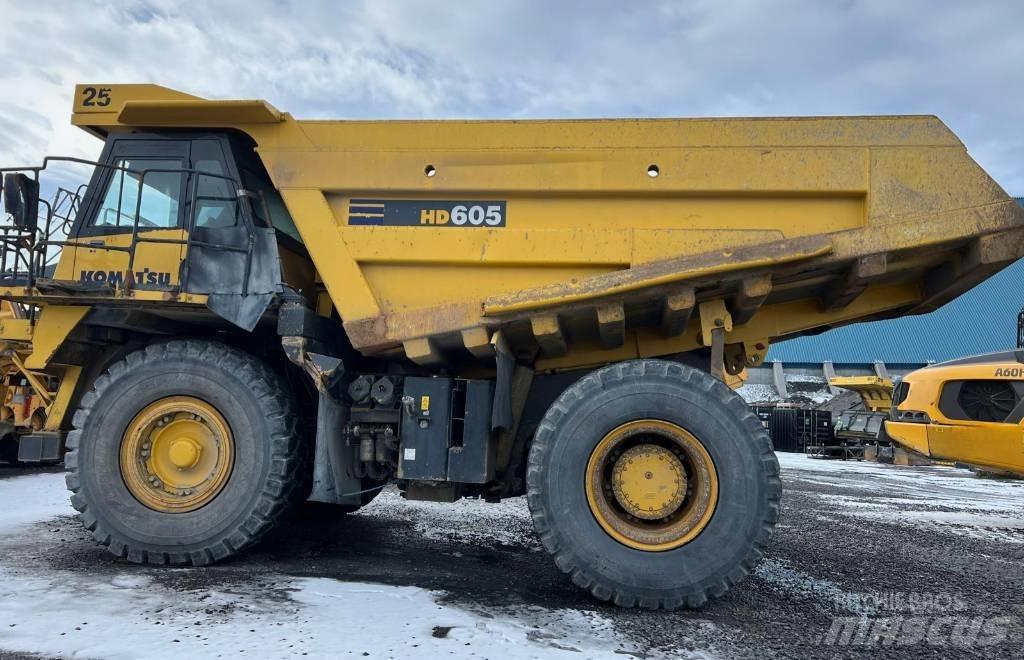 Komatsu 605-7 Твърди самосвали
