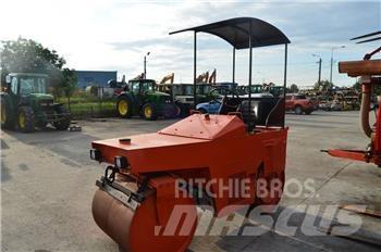 Bomag BW 90 Двойни барабанни ролки
