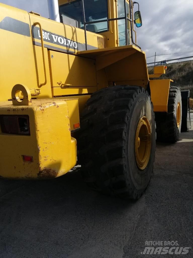 Volvo L 180 C Колесни товарачи