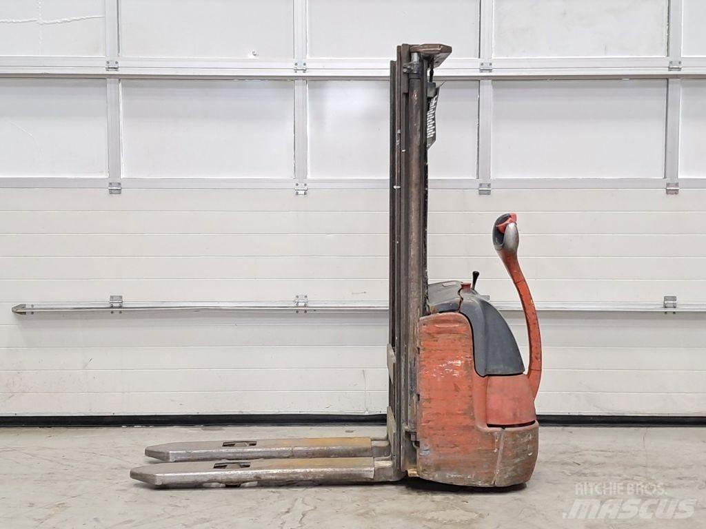 Linde L10 Колички високоповдигачи с теглич