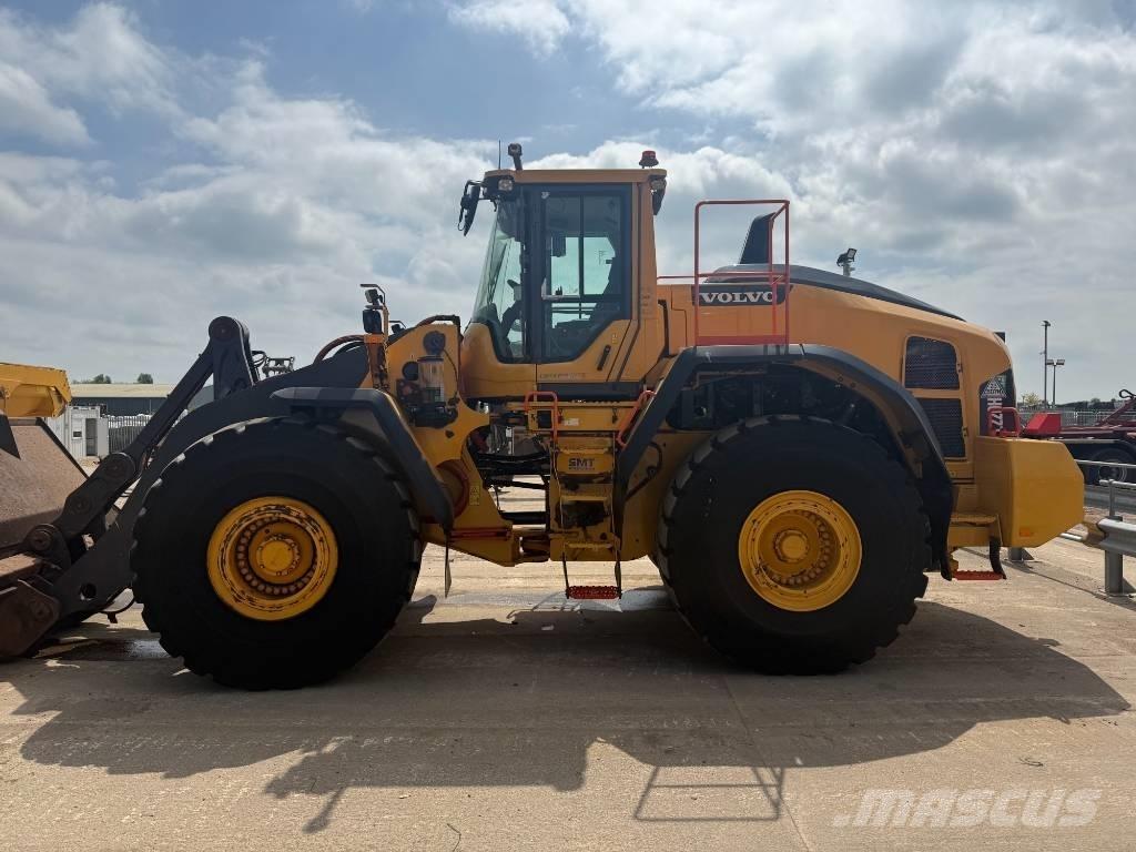 Volvo L 220 H Колесни товарачи