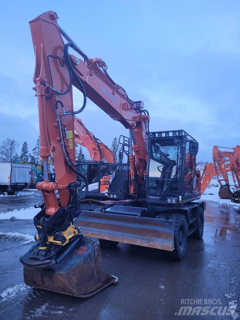 Hitachi ZX155W-7 2P Колесни екскаватори