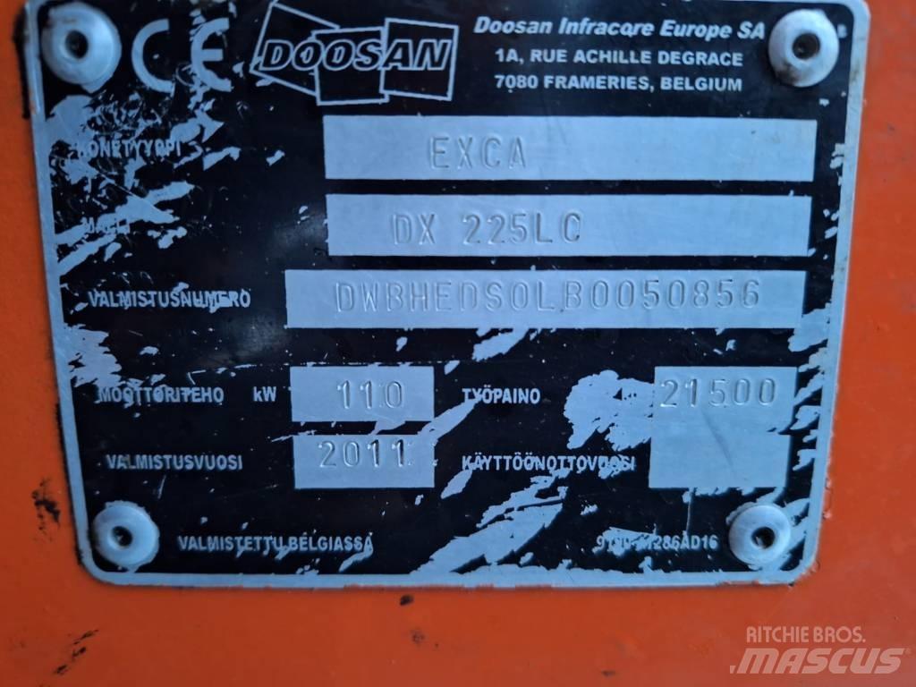 Doosan DX 225 LC Верижен екскаватор