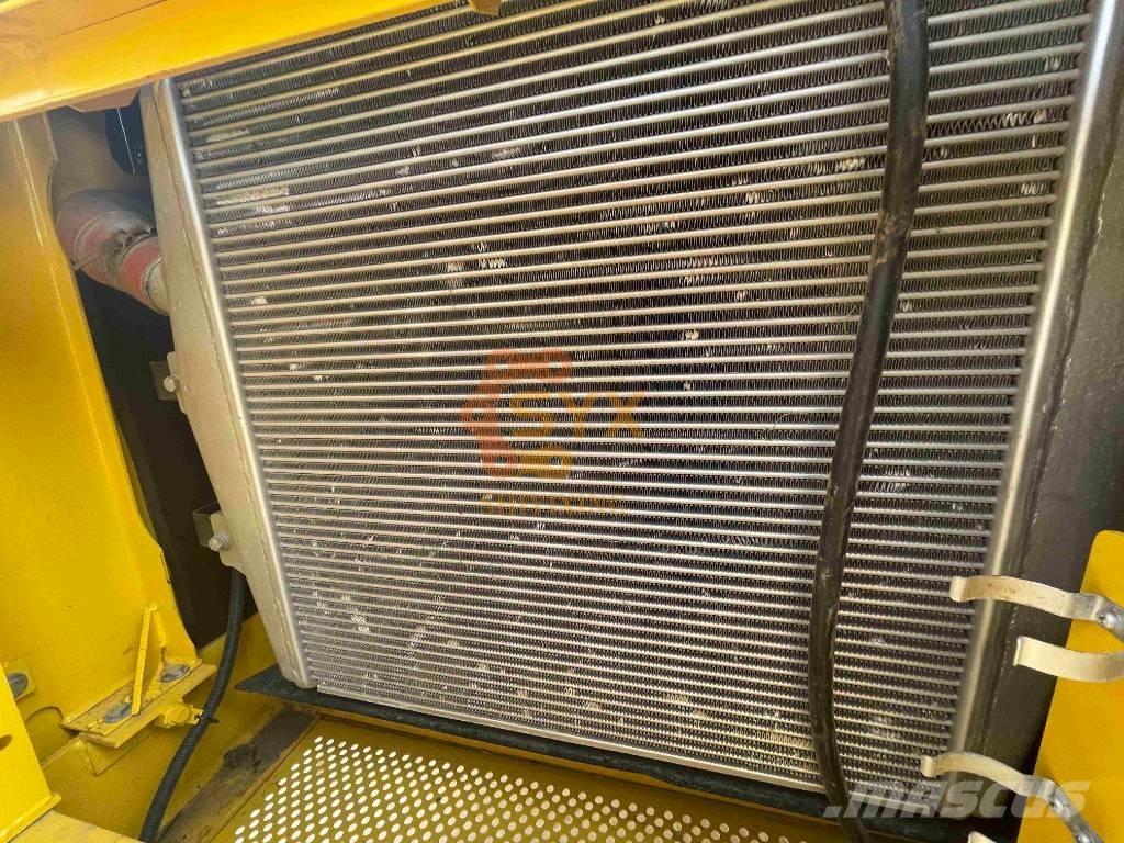 Komatsu PC 450 LC-8 Верижен екскаватор