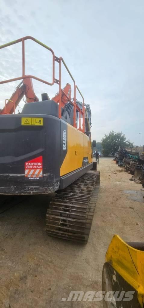 Volvo EC220EL Екскаватори