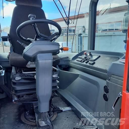 Kalmar TR618i Терминални трактори