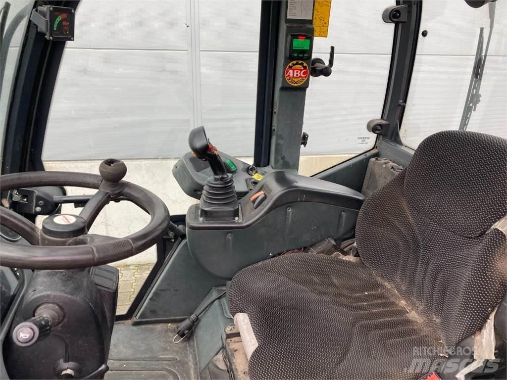 Schäffer 8620 T Телескопични товарачи