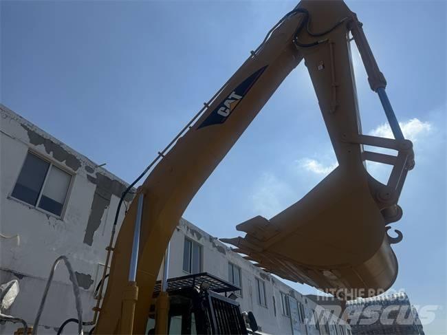 CAT 320 C L Верижен екскаватор