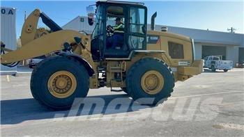 CAT 938M Колесни товарачи