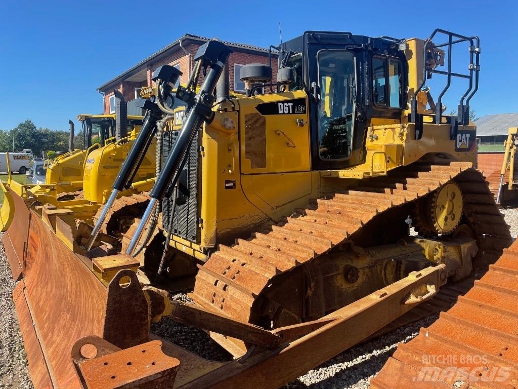 CAT D6T LGP Верижни булдозери
