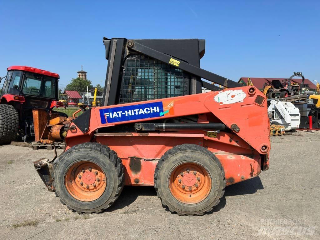 Fiat-Hitachi SL55B Мини товарачи
