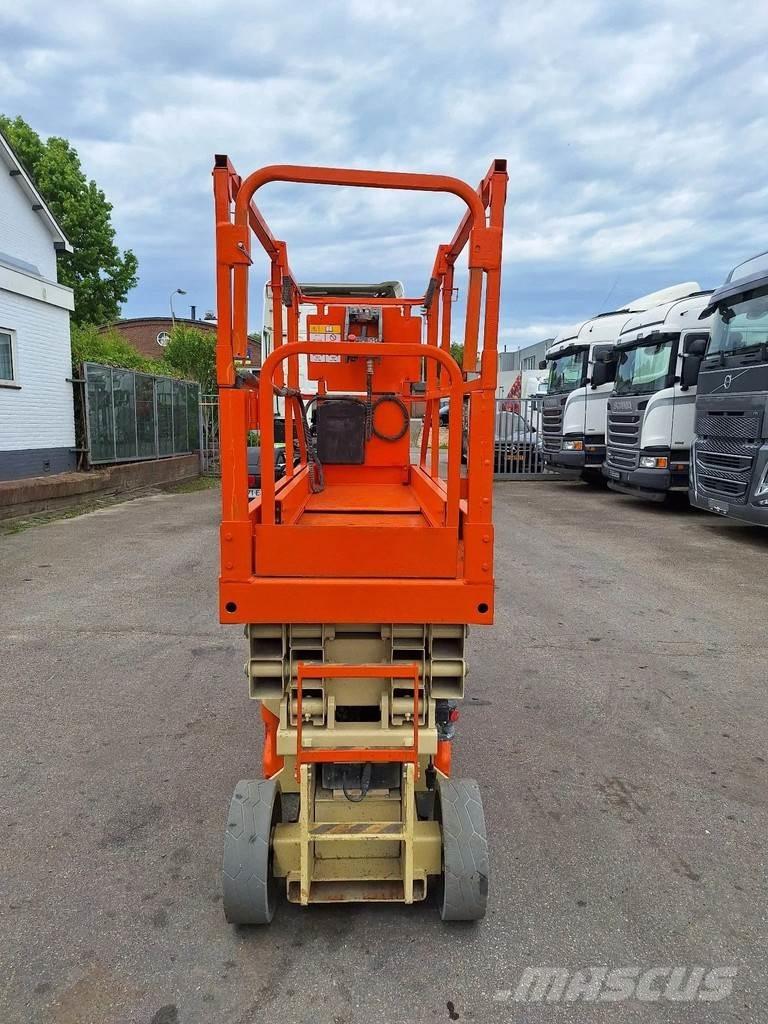 JLG 2030 ES Ножични работни платформи