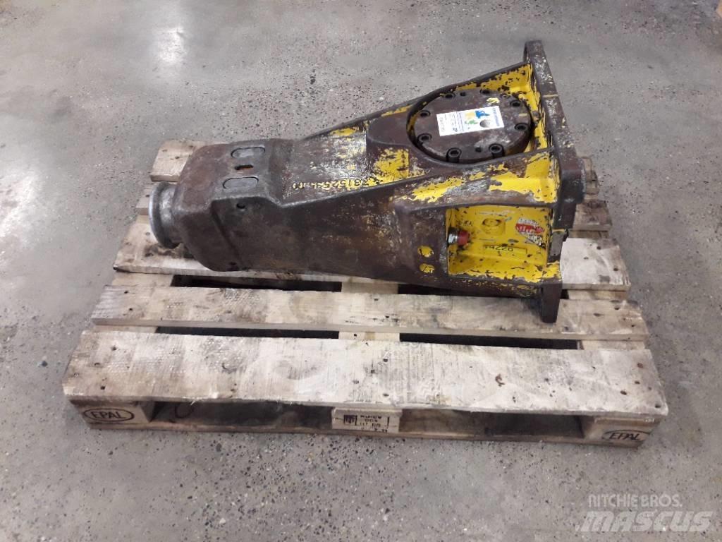 Atlas Copco SB 450 Чукове/Раздробители
