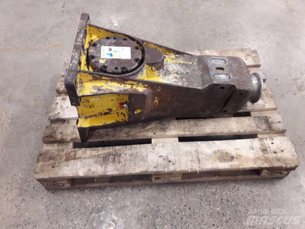 Atlas Copco SB 450 Чукове/Раздробители
