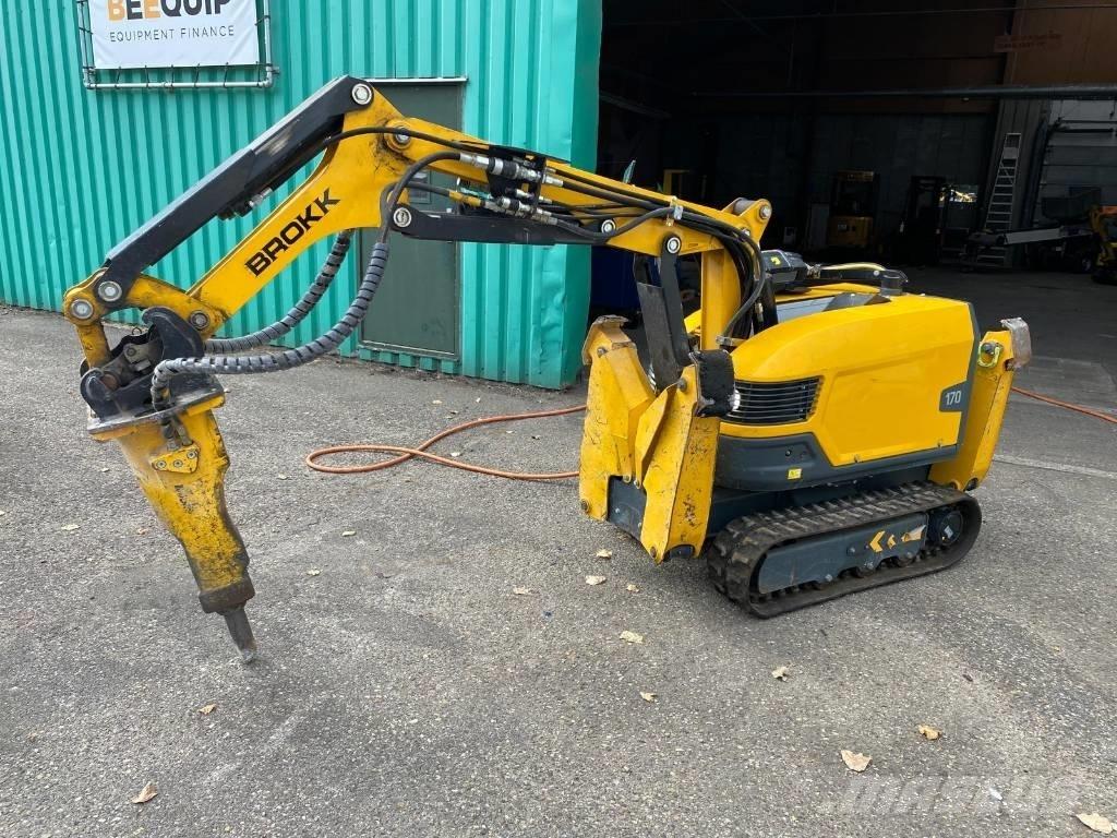 Brokk 170 Багери за разрушаване
