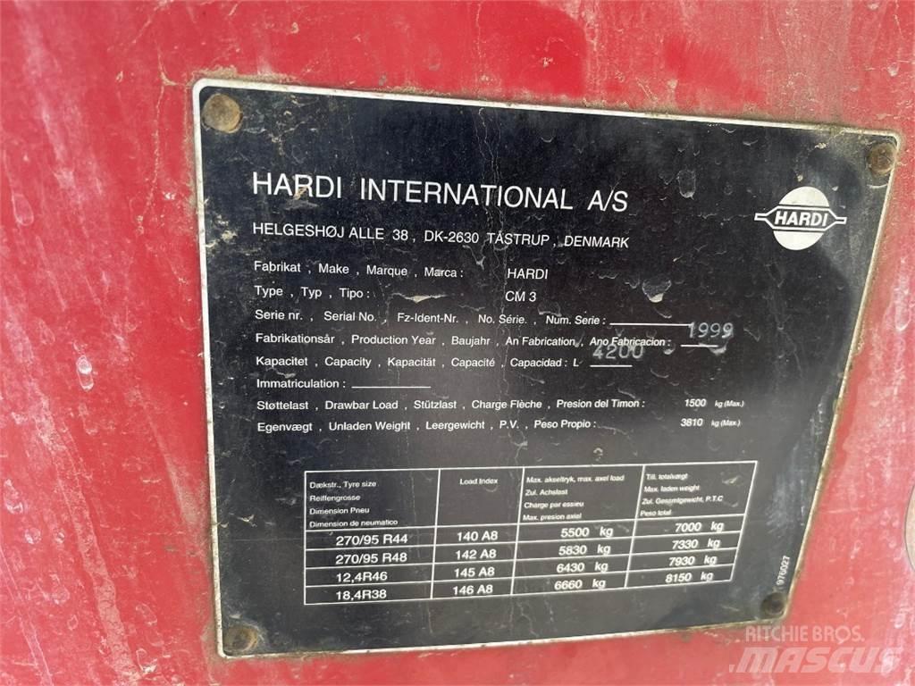 Hardi CM 3 Прикачни пръскачки
