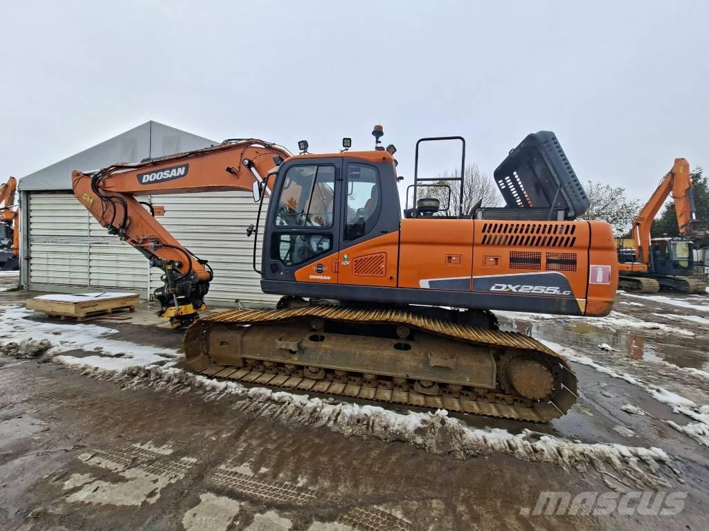 Doosan DX 255 LC-5 Верижен екскаватор