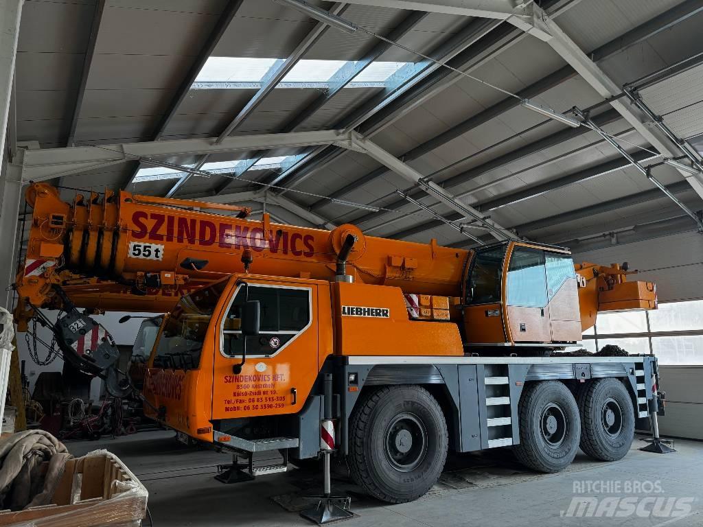Liebherr LTM 1055-1 Всъдеходни кранове