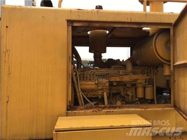 CAT 140 G Грейдери