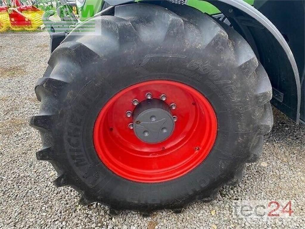 Fendt 724 gen 6 Трактори